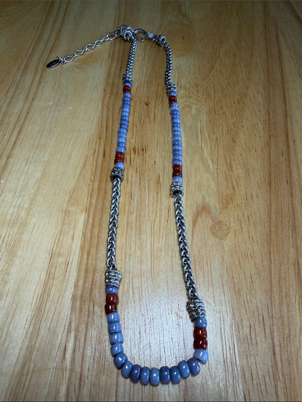 Liz Claiborne Beaded & Chain Necklace Set in light purple & dark Red-16” with 3”